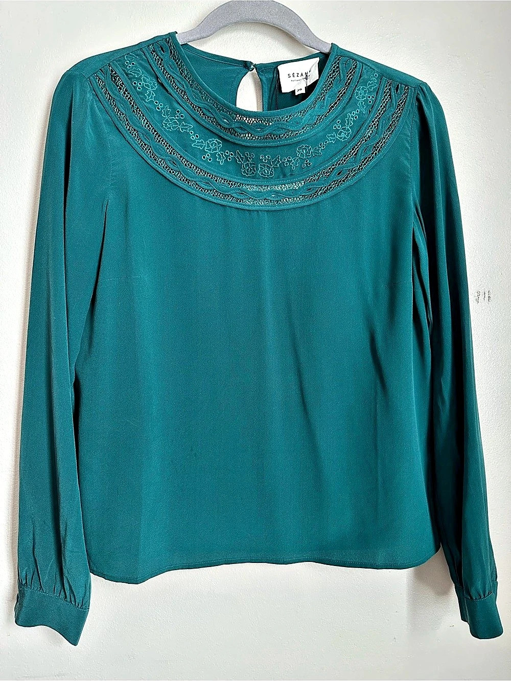 Sézane Blouse Tatania Embroidered Blouse in Vert Size 36 NWT